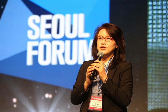 토론자-이혜정 교육과 혁신 연구소장.jpg