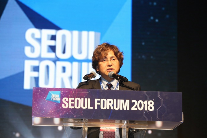토론자-박형주 아주대학교 총장.jpg